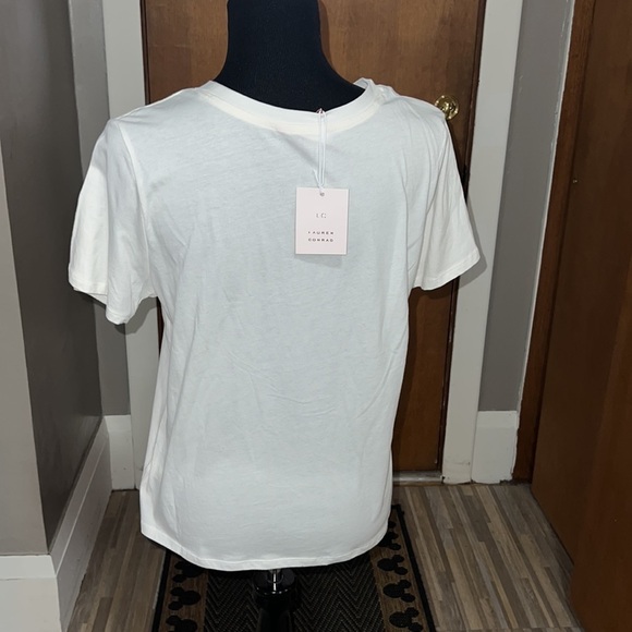 LC Lauren Conrad beach themed graphic tee! - Picture 3 of 3